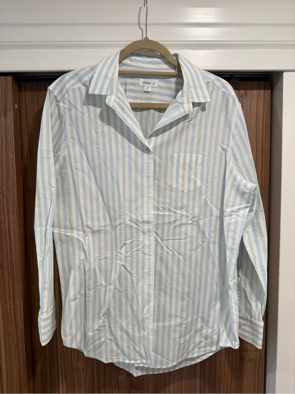 johnnie-O Light Blue & White Striped Casual Button-Down Shirt M